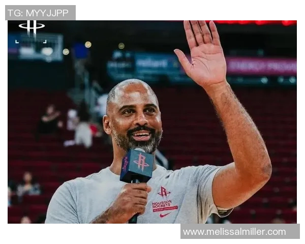 火箭队“水货探花”蜕变场均16分，三分命中率超40%成下一个库里